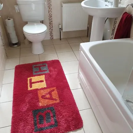 B&B Teach Carraig