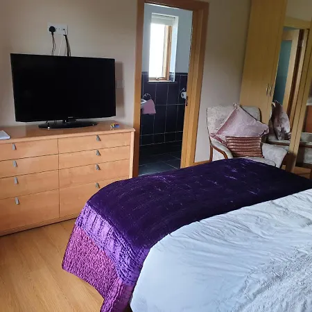B&B Teach Carraig